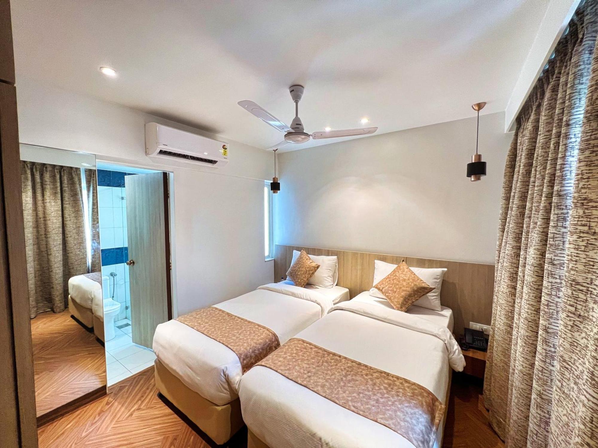 White House By Maxxvalue Service Apartments Bandra Мумбай Екстериор снимка